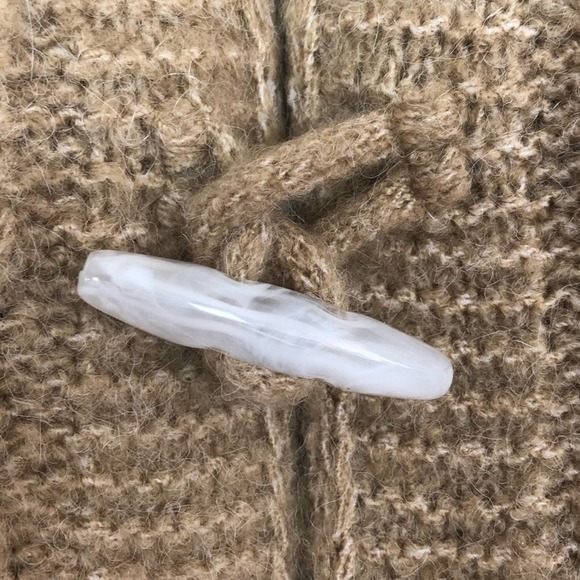 NEW RAGA Timber Trail Toggle Tan Cable Knit Cardigan - Picture 13 of 15